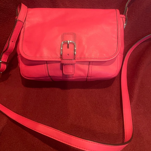 Coach Vibrant Pink Crossbody Bag w/COA - Picture 1 of 6